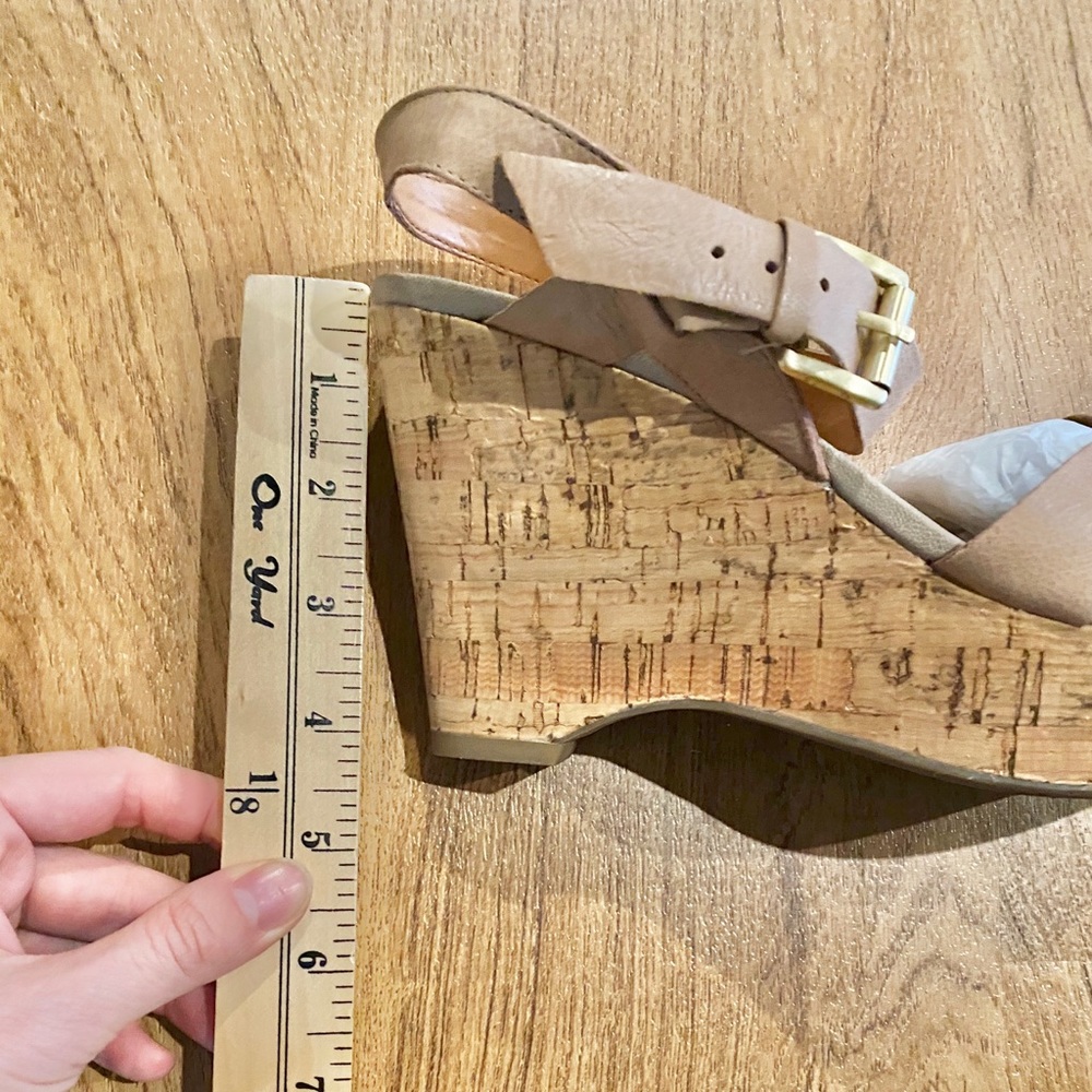Franco Sarto wedge sandal - Picture 8 of 8